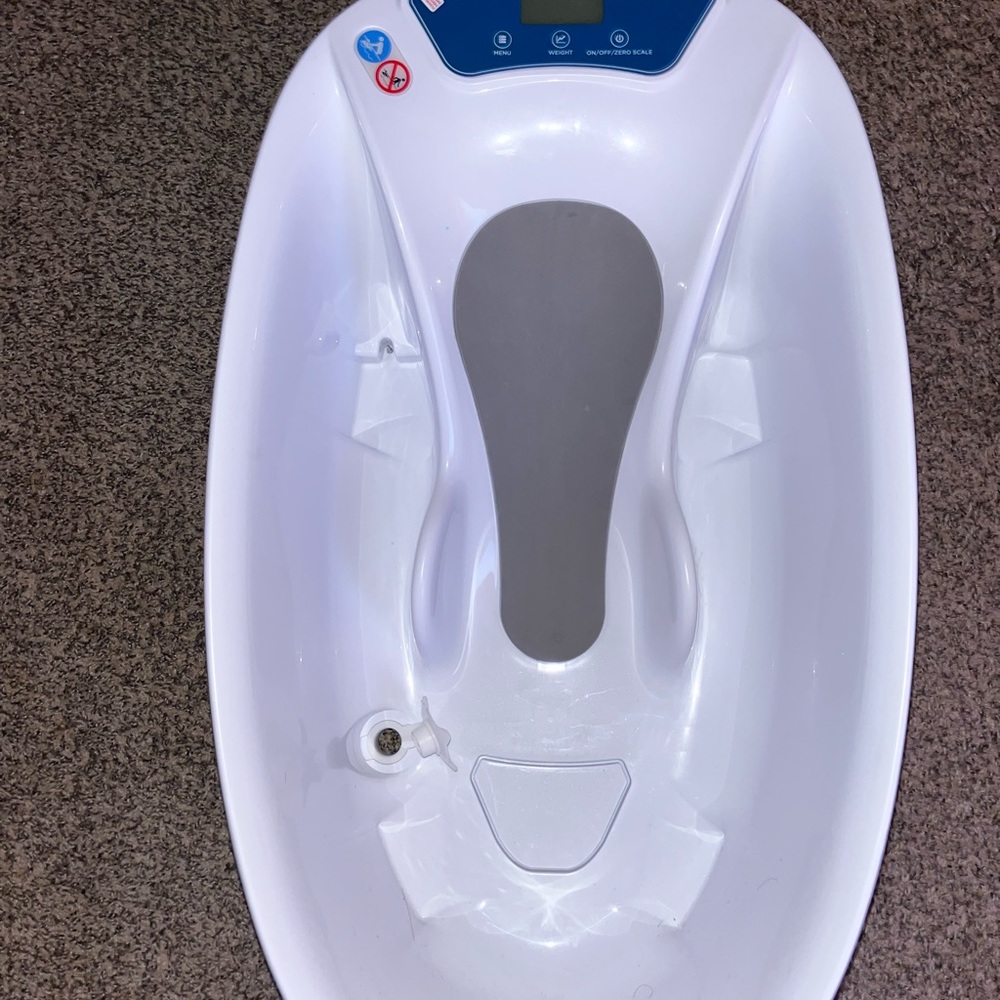 Aqua Scale 3-in-1 Digital Scale Water Thermometer and Infant Tub